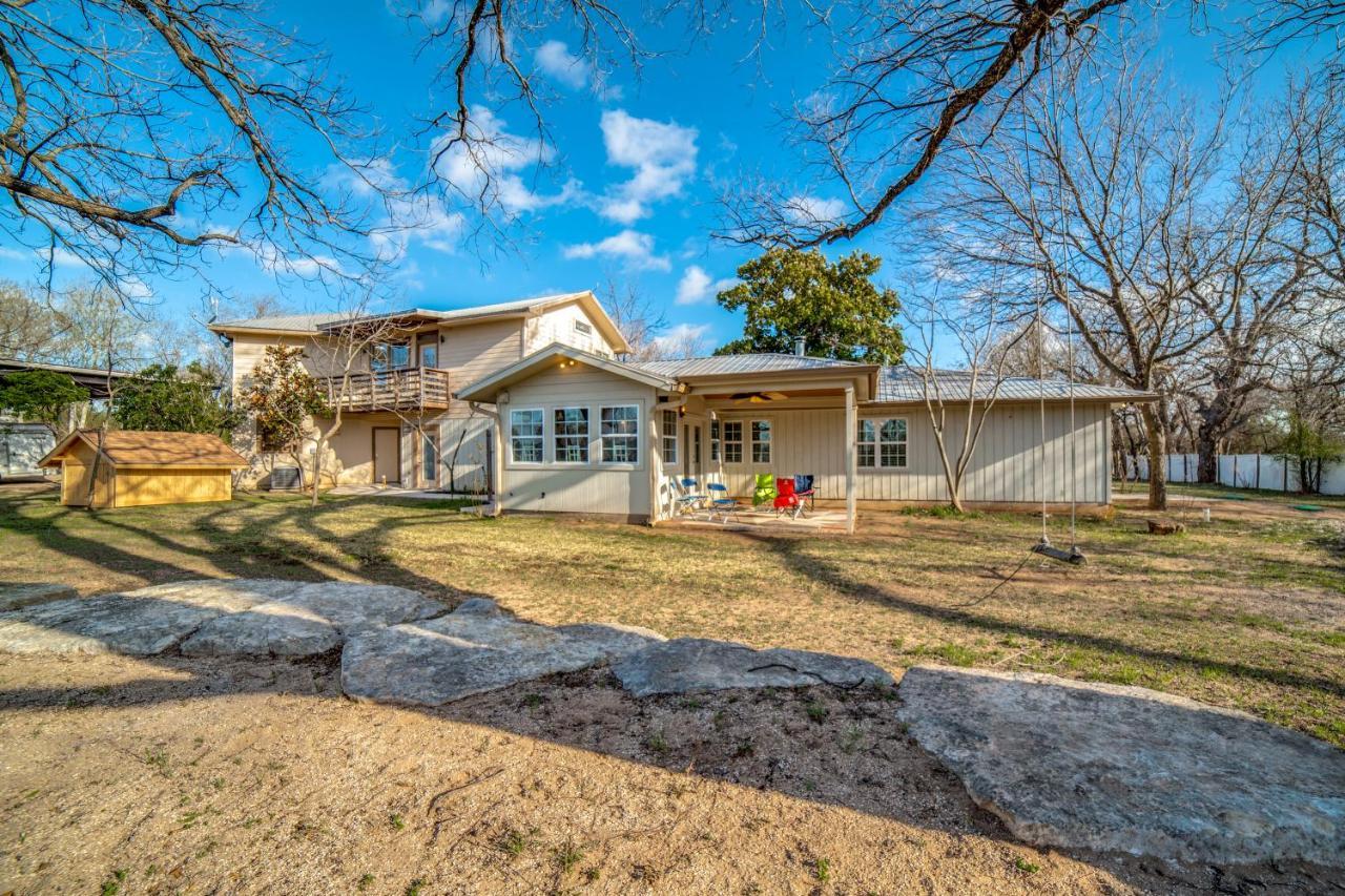 5 Bdrm Home On 2 Acres Mins To Wineries Private Heated Pool And Hot Tub Johnson City Extérieur photo